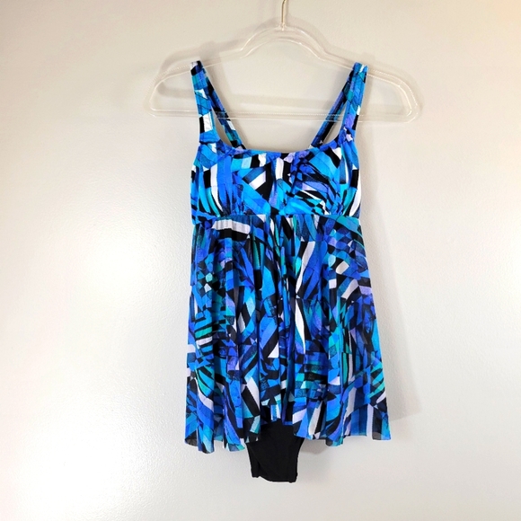 GOTTEX Profile Tidal Wave geometric full bottom tummy control one-piece swimsuit - Picture 2 of 11